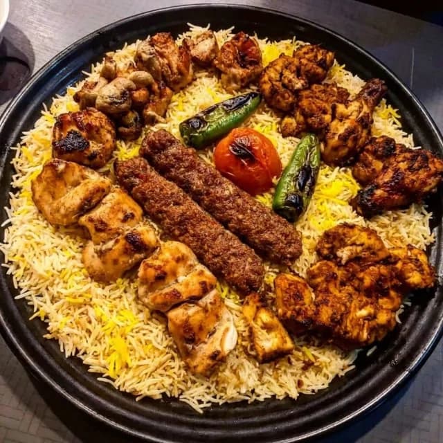 Half Kabab Platter (4 to 5 Person Serving)